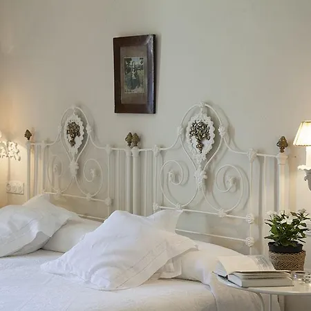 阿尔坎塔拉卡萨庄园酒店 *